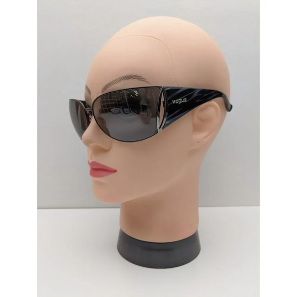 🕶️Vogue VO3595-S Sunglasses 70/15 125 /KAZ632🕶️ - Picture 10 of 10